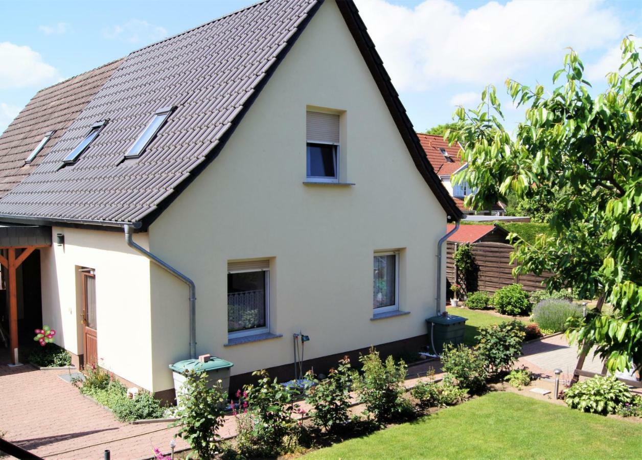 Ferienhaus Dora Villa Рехлин Екстериор снимка